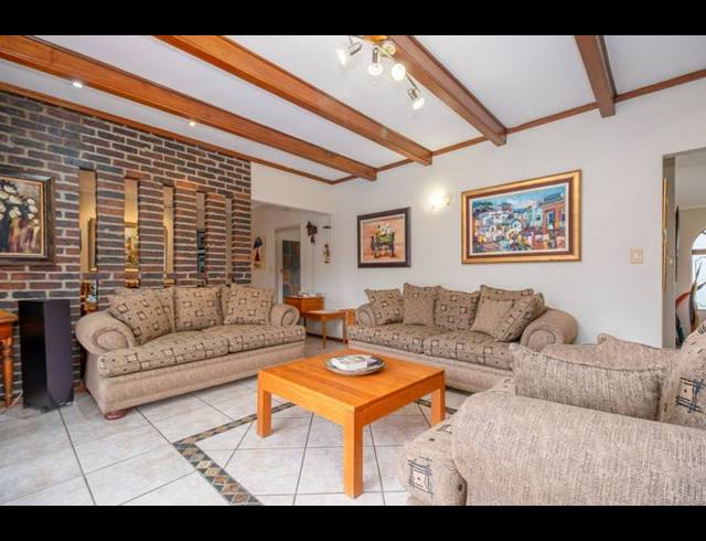 4 BEDROOM HOUSE FOR SALE IN WILRO PARK